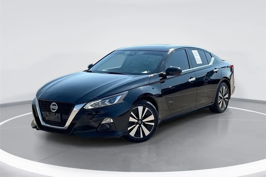 2021 Nissan Altima 2.5 SL photo 1