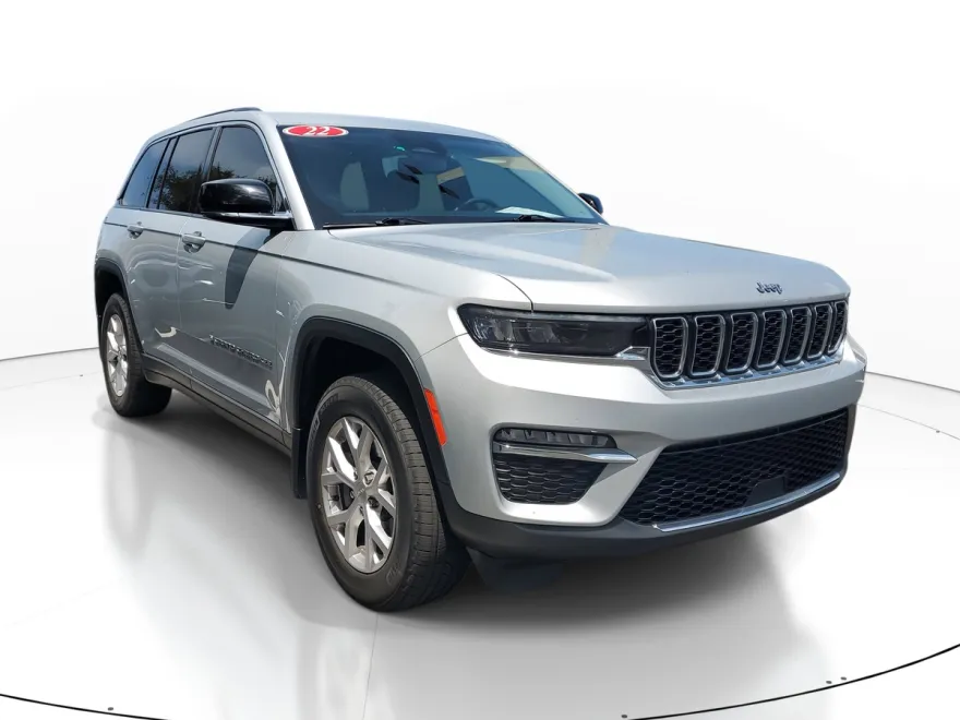 2022 Jeep Grand Cherokee Limited photo 1