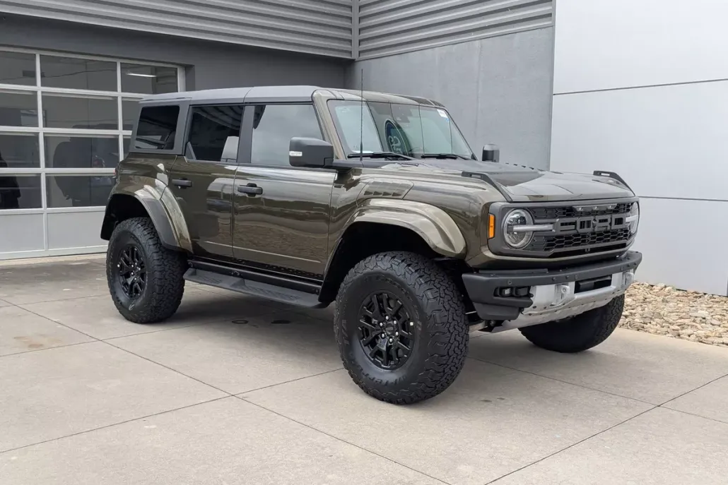 2025 Ford Bronco Raptor photo 1