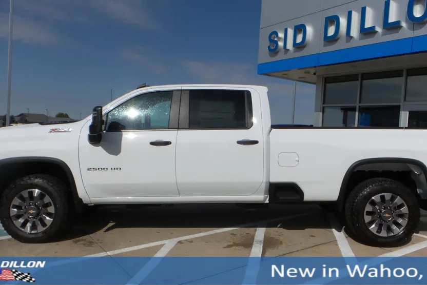 2026 Chevrolet Silverado 2500HD Custom photo 1