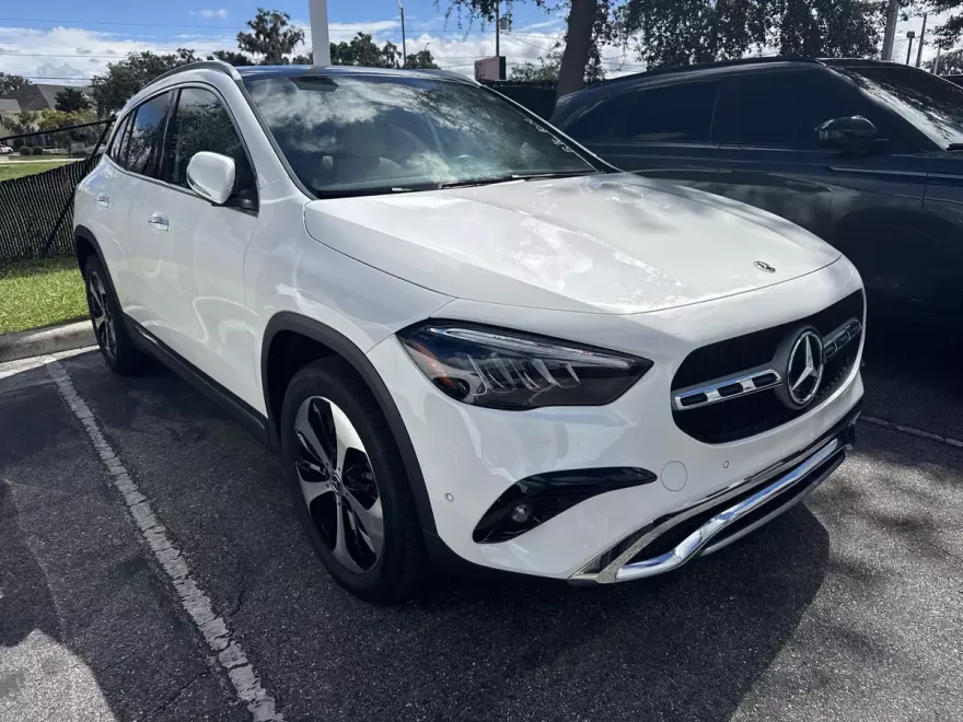 2025 Mercedes Benz GLA 250 photo 1