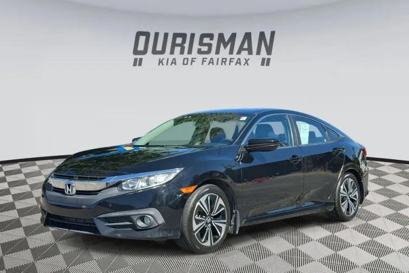 2017 Honda Civic EX-T photo 1