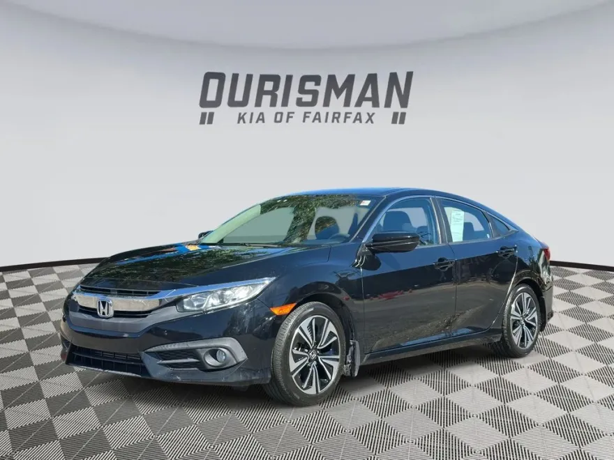 2017 Honda Civic EX-T photo 1