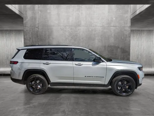 2024 Jeep Grand Cherokee Altitude X photo 4