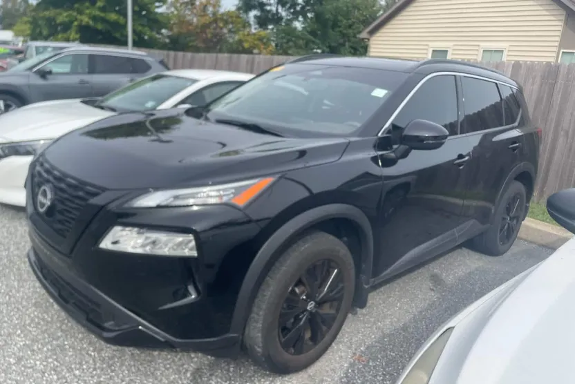 2023 Nissan Rogue SV photo 1