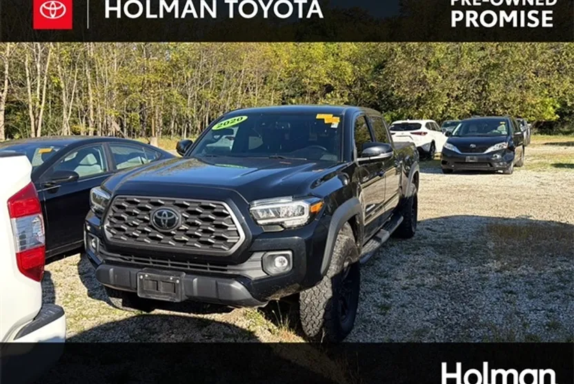 2020 Toyota Tacoma TRD Off-Road photo 1