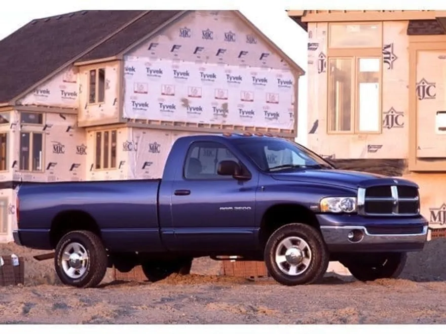 2004 Dodge Ram 3500 SLT photo 1
