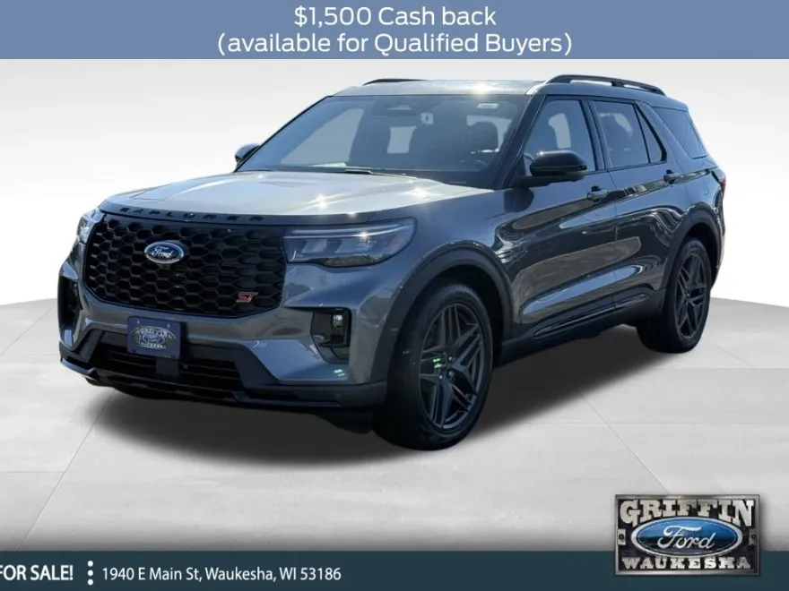 2025 Ford Explorer ST photo 1