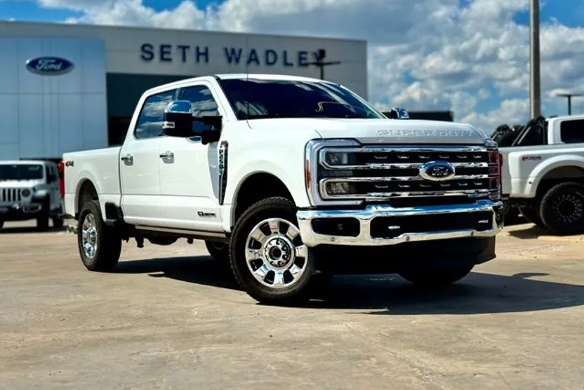 2023 Ford F-250 photo 1