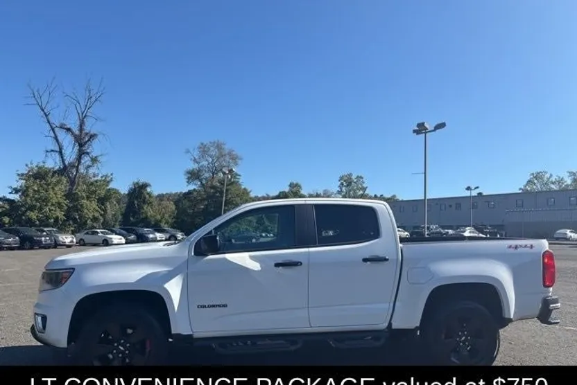 2018 Chevrolet Colorado LT photo 1
