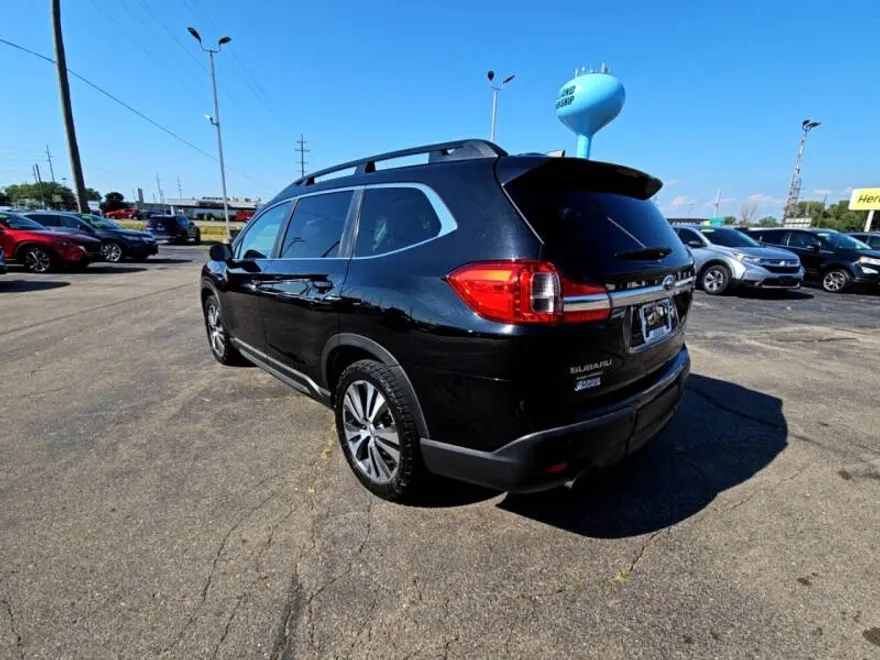 2019 Subaru Ascent Limited photo 1