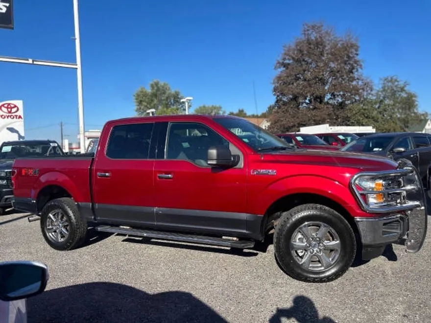 2019 Ford F-150 XLT photo 1