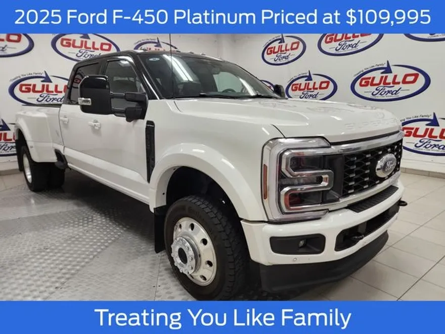 2025 Ford F-450 photo 1