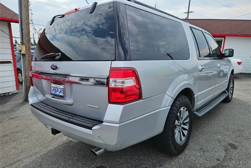 2015 Ford Expedition EL photo 1