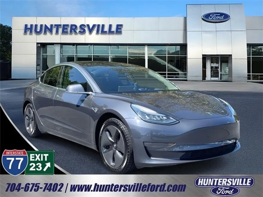 2019 Tesla Model 3 photo 1