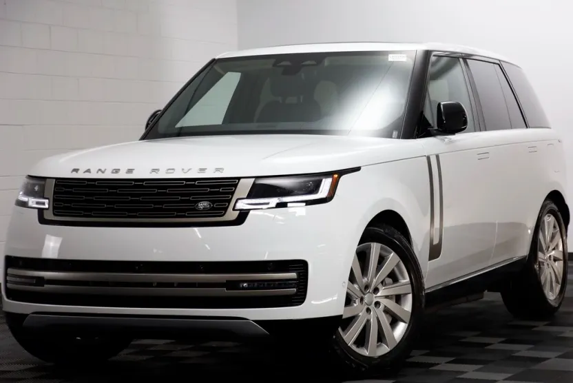 2025 Land Rover Range Rover SE photo 1