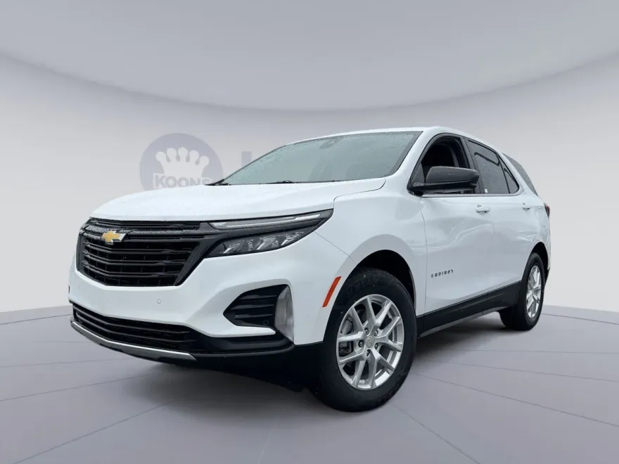 2024 Chevrolet Equinox LT photo 1