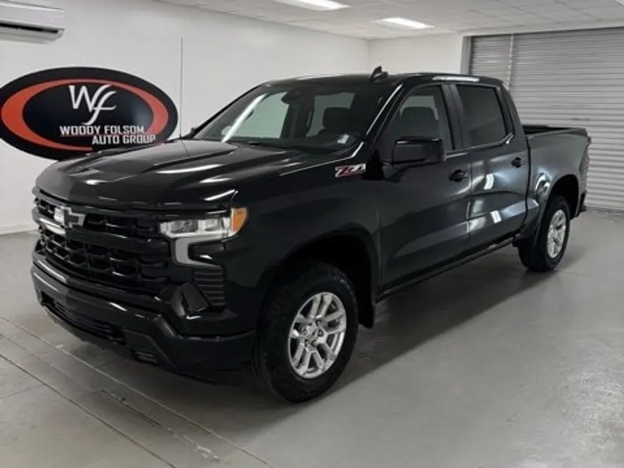 2026 Chevrolet Silverado 1500 RST photo 1
