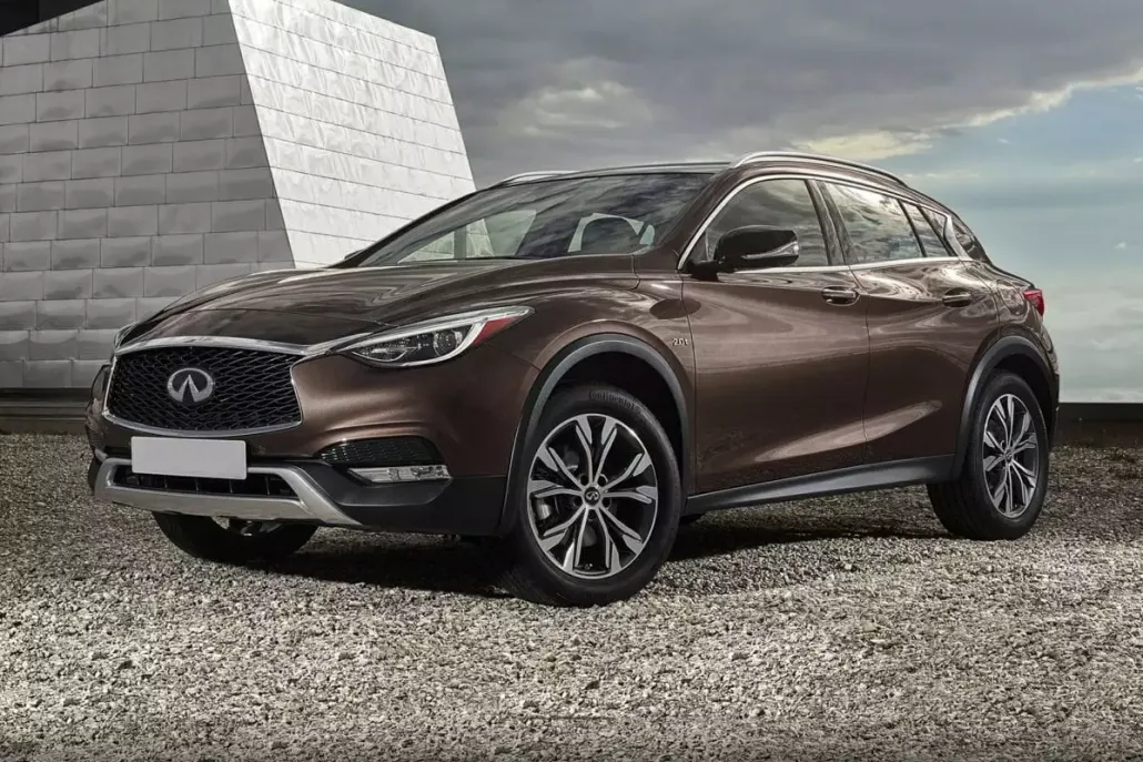2017 Infiniti QX30 Premium photo 1