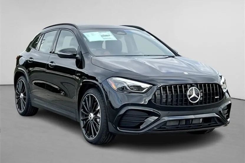 2025 Mercedes Benz GLA AMG 35 4MATIC photo 1