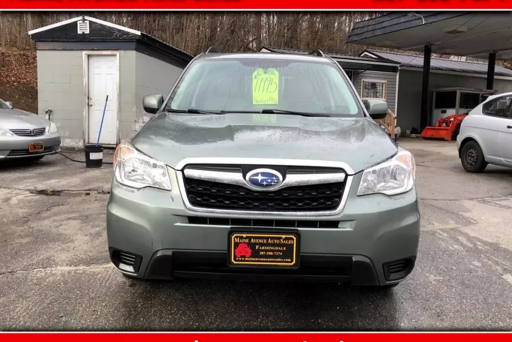 2016 Subaru Forester 2.5i Premium photo 1