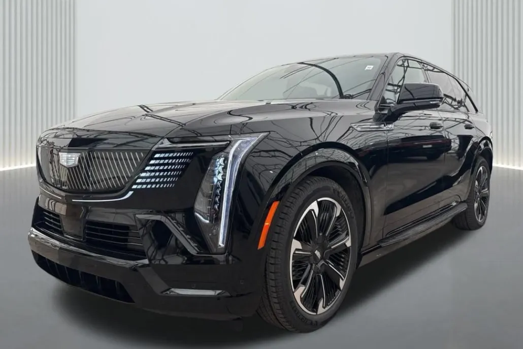2025 Cadillac Escalade IQ Sport photo 1