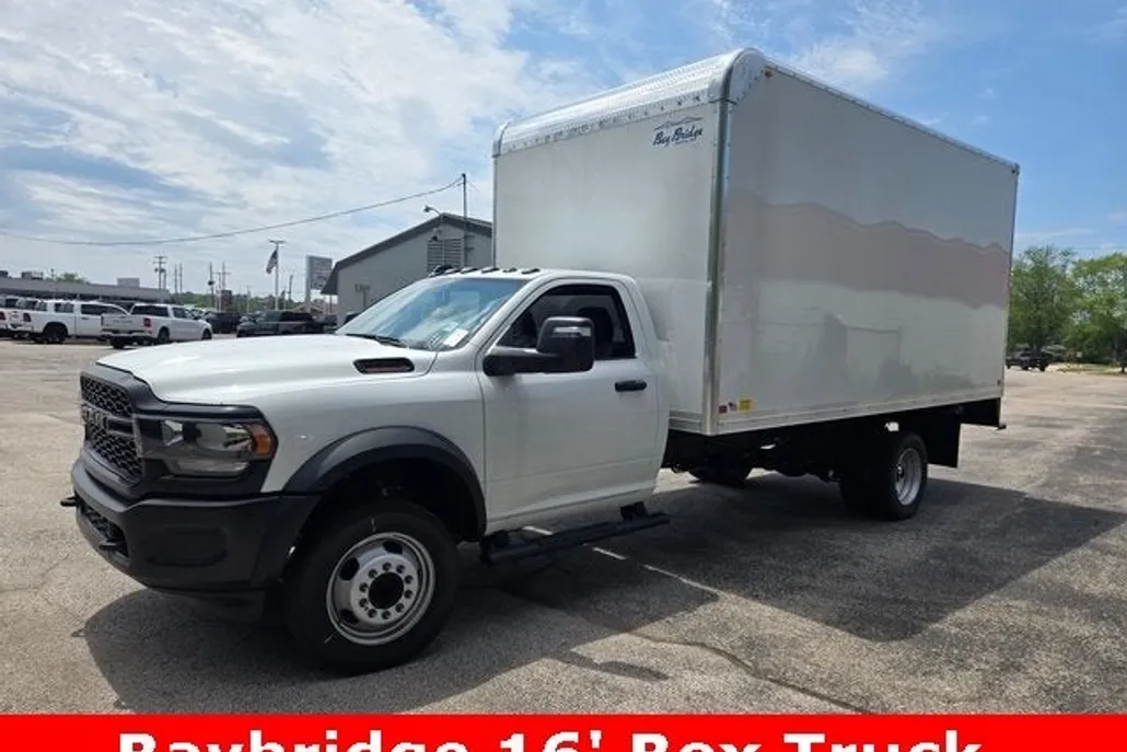 2024 Ram 5500 Tradesman photo 1