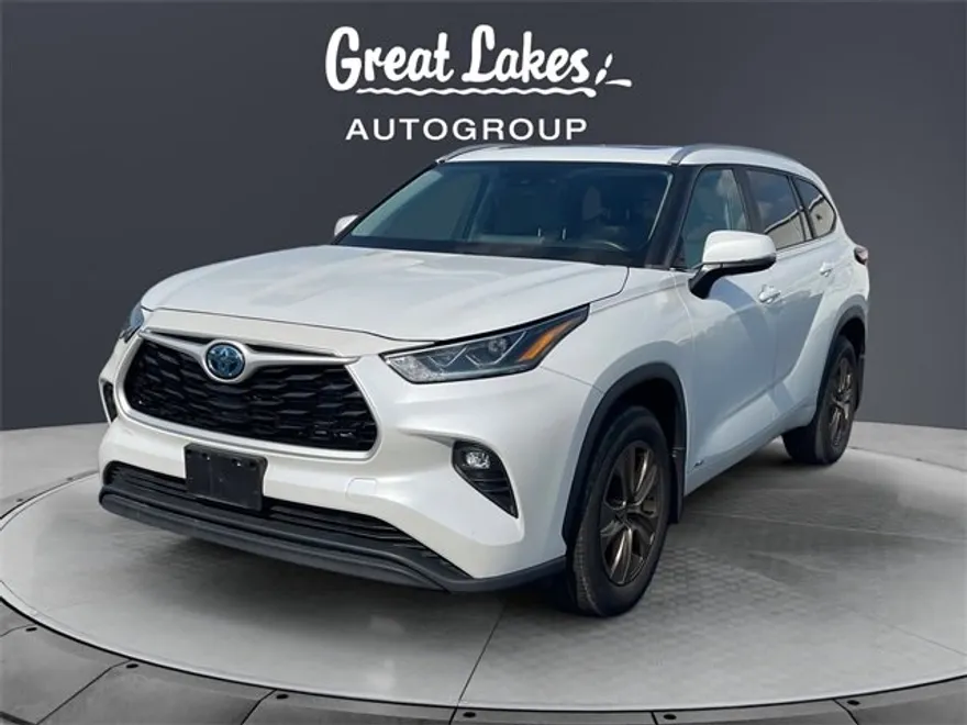 2023 Toyota Highlander Hybrid XLE photo 1