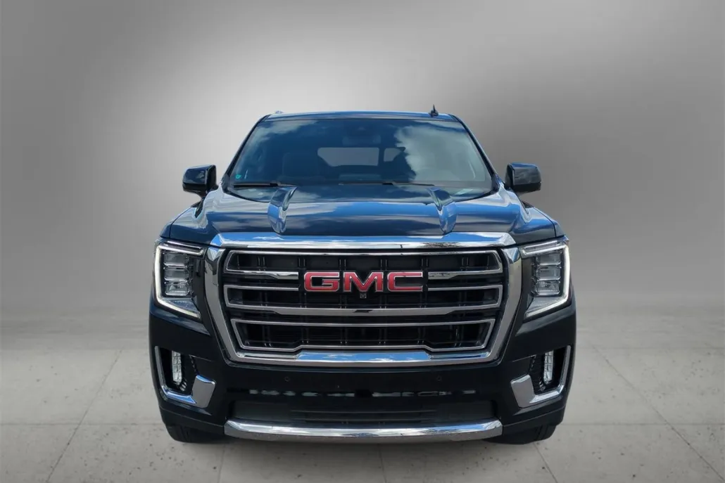 2023 Gmc Yukon SLT photo 1