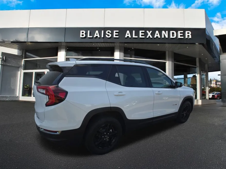 2024 Gmc Terrain AT4 photo 1