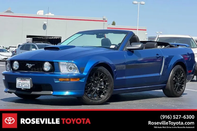 2008 Ford Mustang GT photo 1