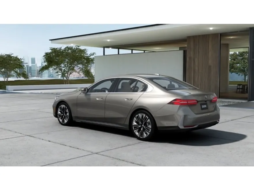 2026 Bmw 530i photo 1