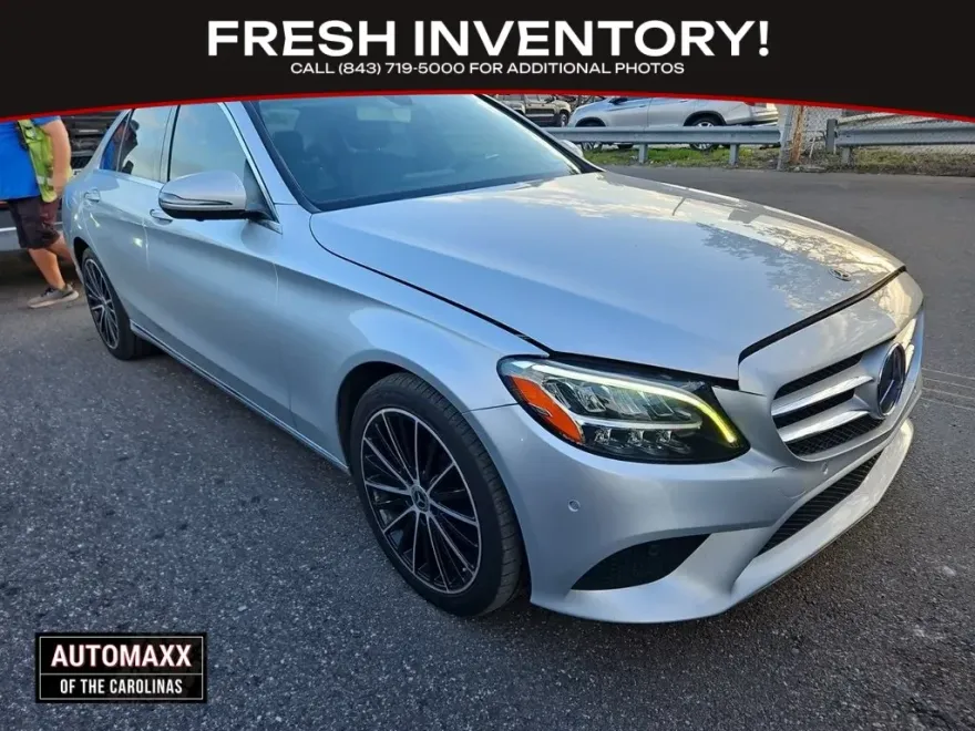 2019 Mercedes Benz C 300 photo 1