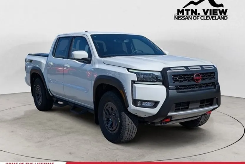 2026 Nissan Frontier PRO-4X photo 1
