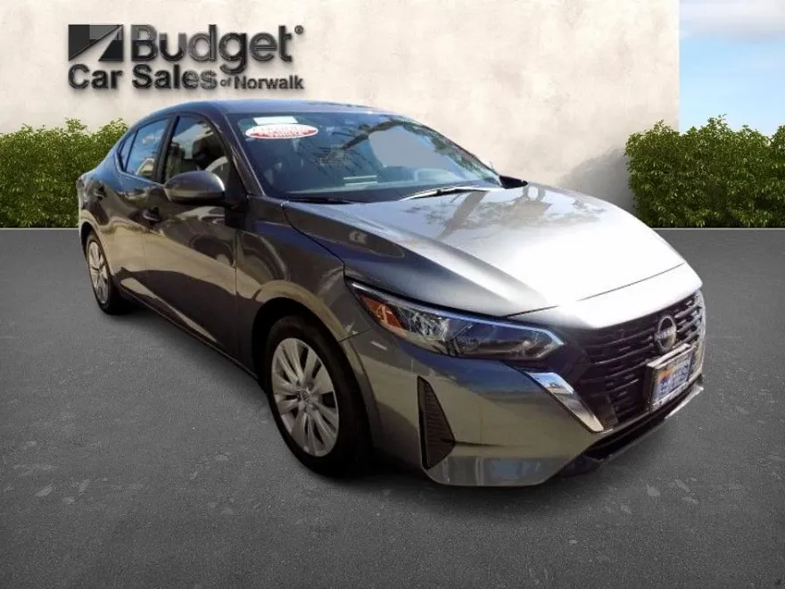 2024 Nissan Sentra S photo 1