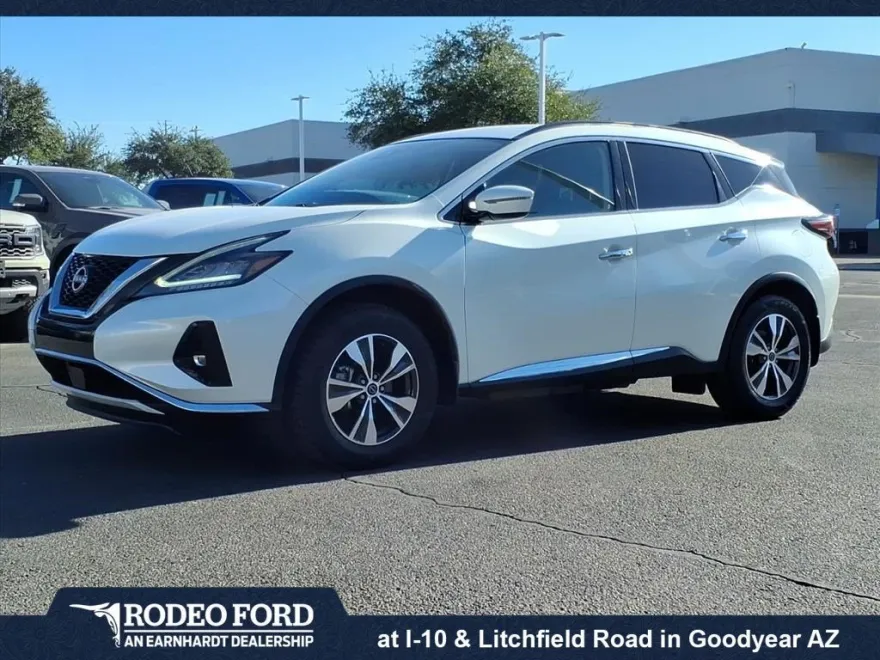 2023 Nissan Murano SV photo 1