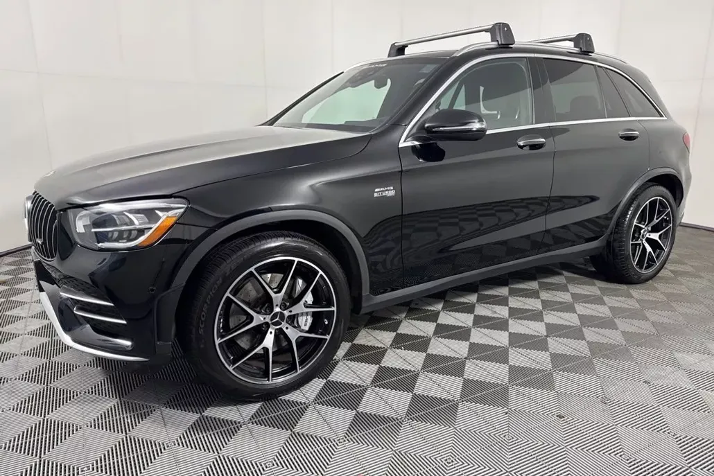 2021 Mercedes Benz GLC AMG 43 photo 1