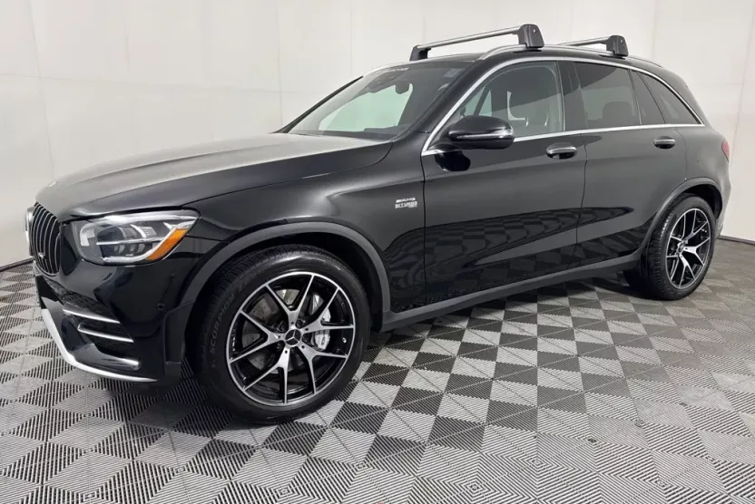2021 Mercedes Benz GLC AMG 43 photo 1