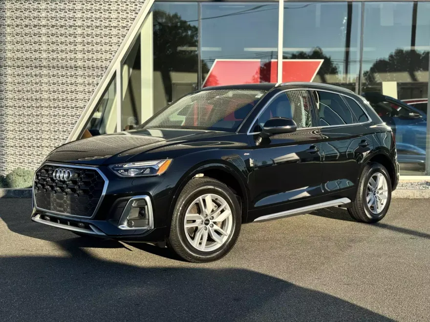 2023 Audi Q5 S line Premium 45 TFSI photo 1