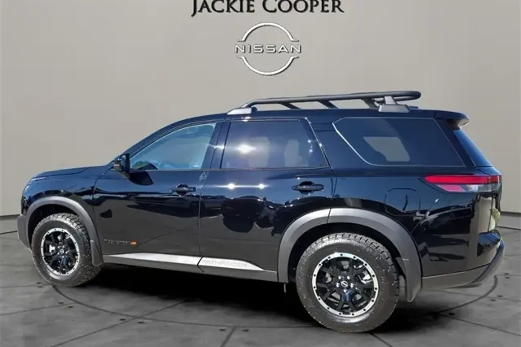 2025 Nissan Pathfinder Rock Creek photo 1