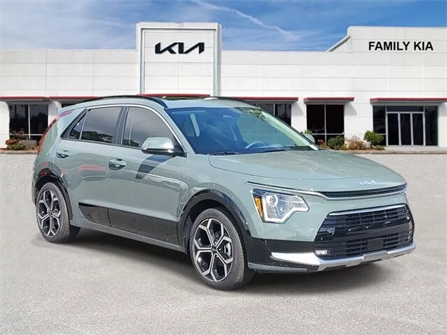 2025 Kia Niro EX Touring photo 1