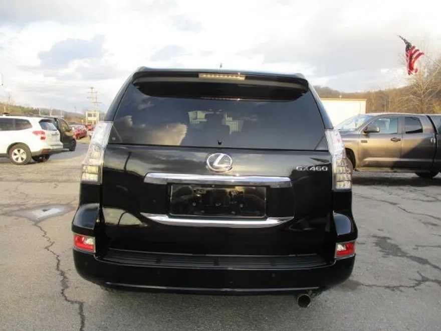 2016 Lexus GX 460 photo 1