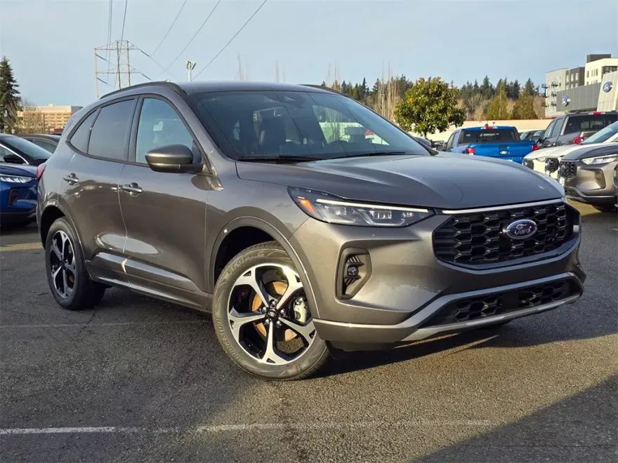 2025 Ford Escape ST-Line Elite photo 1