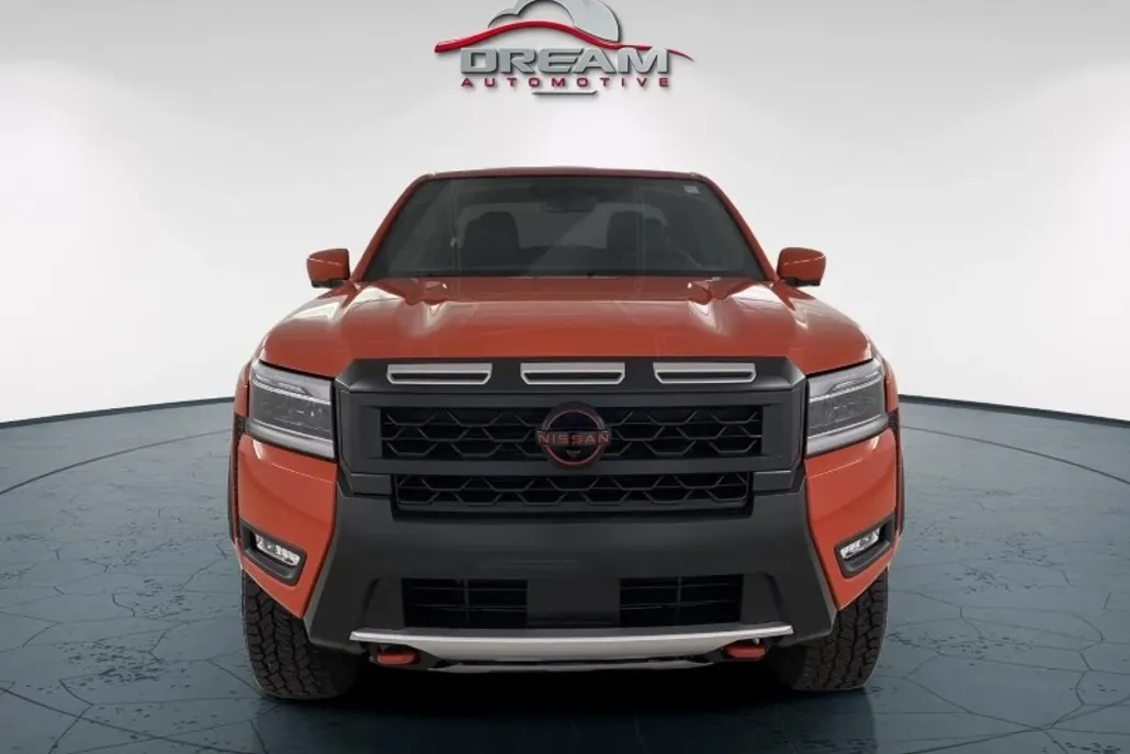 2025 Nissan Frontier PRO-4X photo 1