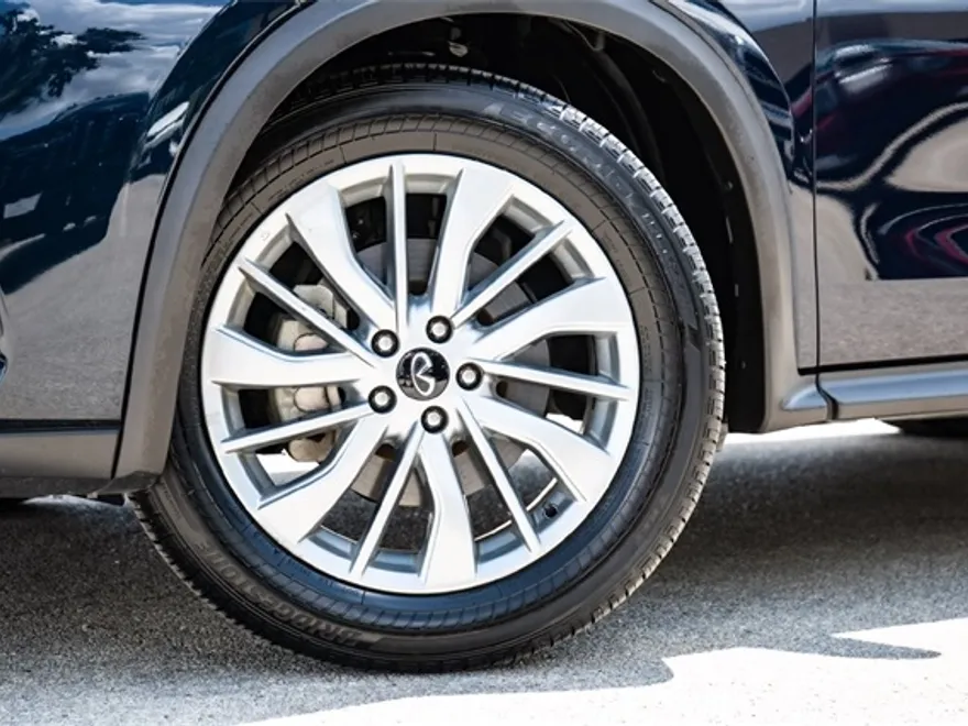 2024 Infiniti QX50 PURE photo 1