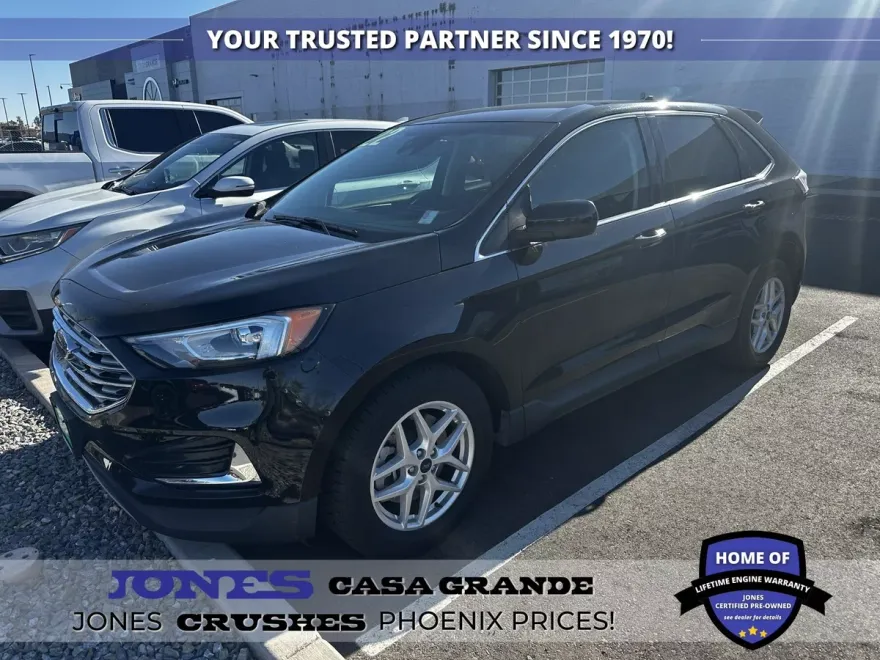 2022 Ford Edge SEL photo 1