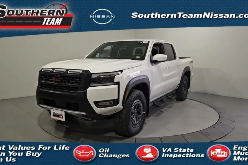 2025 Nissan Frontier PRO-4X photo 1