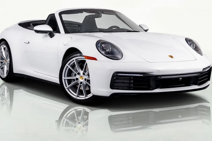 2021 Porsche 911 Cabriolet photo 1
