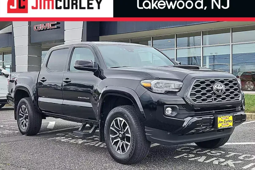 2023 Toyota Tacoma SR photo 1