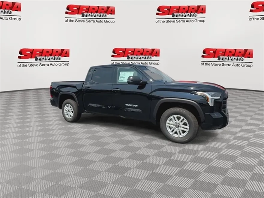 2026 Toyota Tundra SR5 CrewMax photo 1